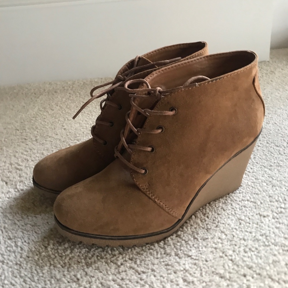 Wedge booties - Picture 2 of 3